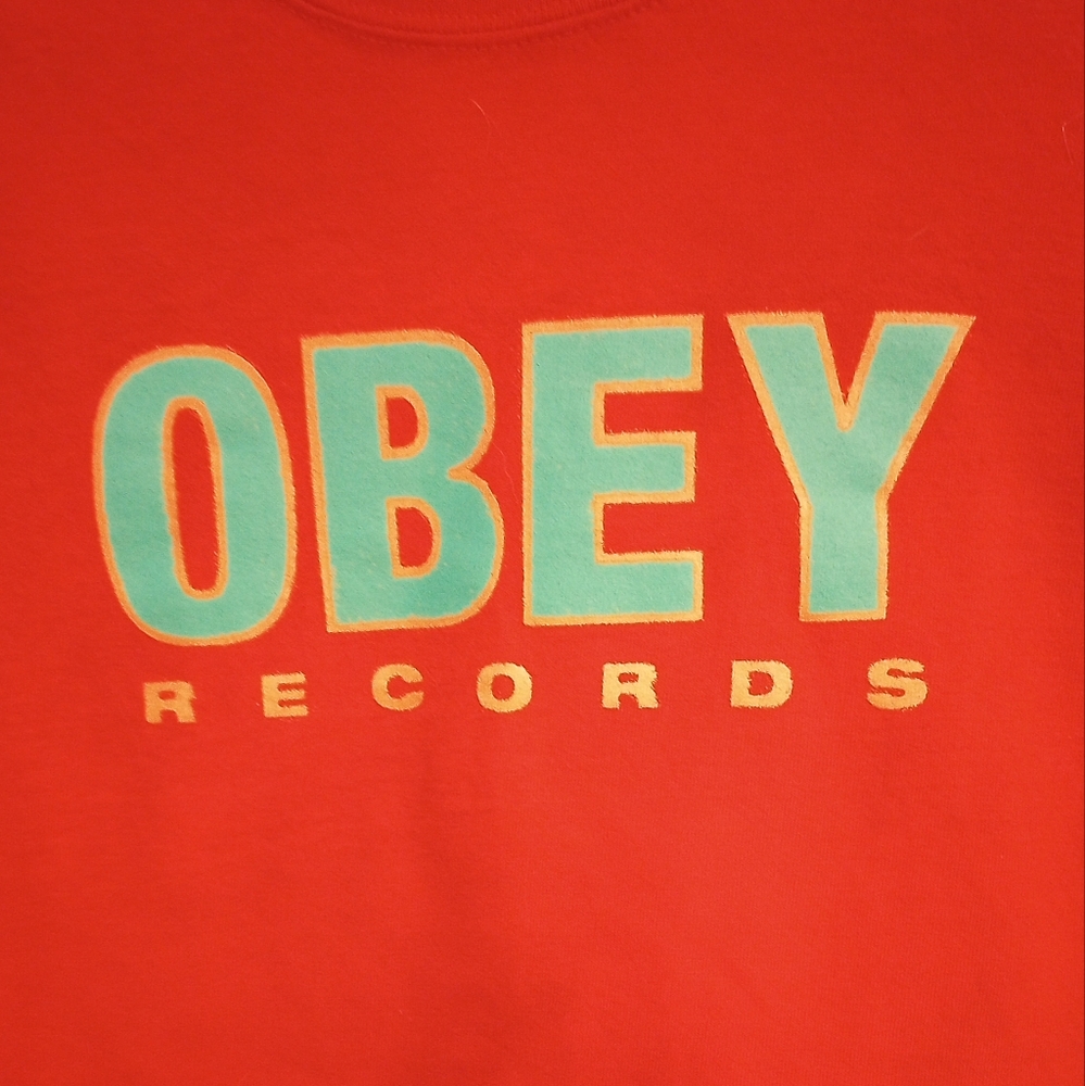 🐮🐄 Obey Records Unisex Short Sleeve T-Shirt